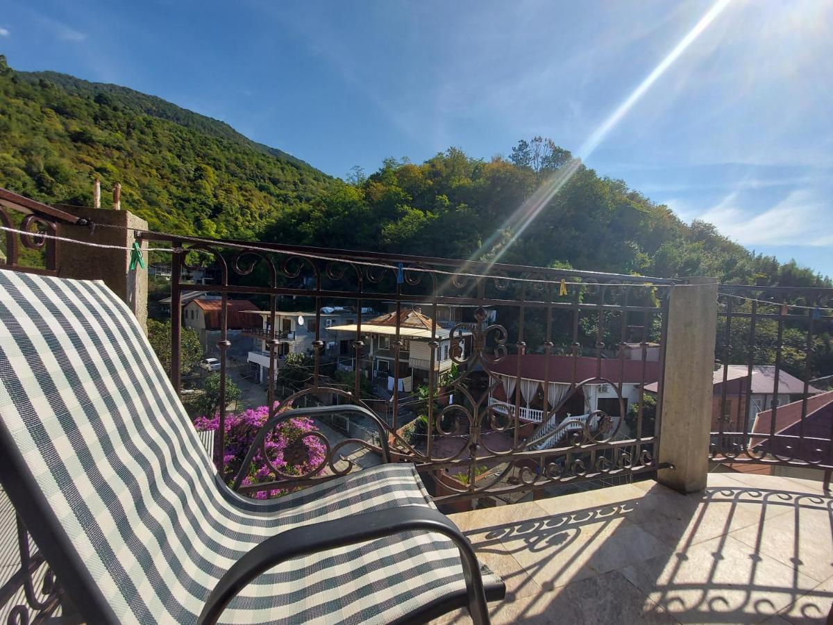 Гостевой Дом София 400 М До Моря Gagra Bagian luar foto