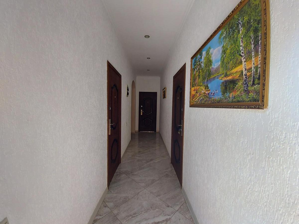 Гостевой Дом София 400 М До Моря Gagra Bagian luar foto
