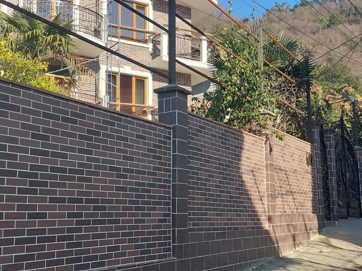 Гостевой Дом София 400 М До Моря Gagra Bagian luar foto