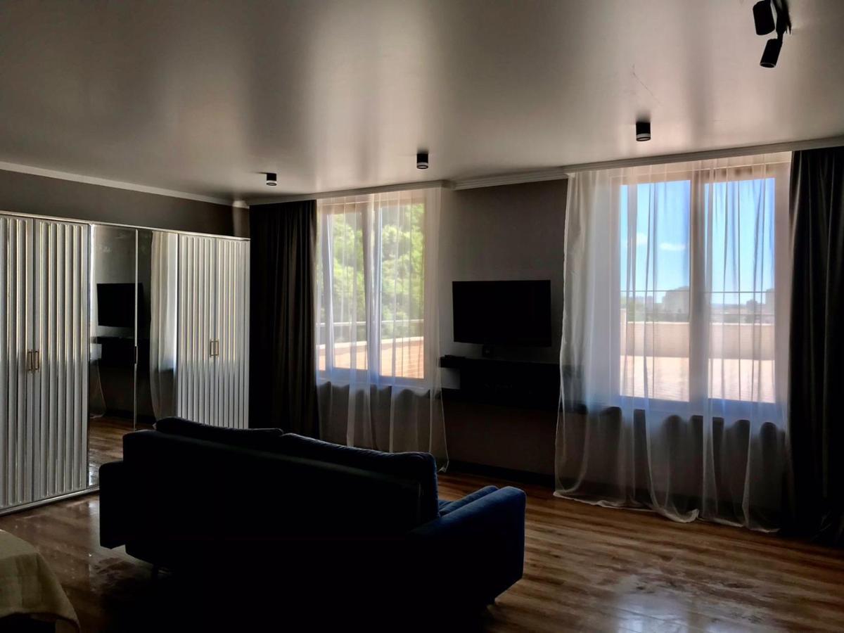 Гостевой Дом София 400 М До Моря Gagra Bagian luar foto
